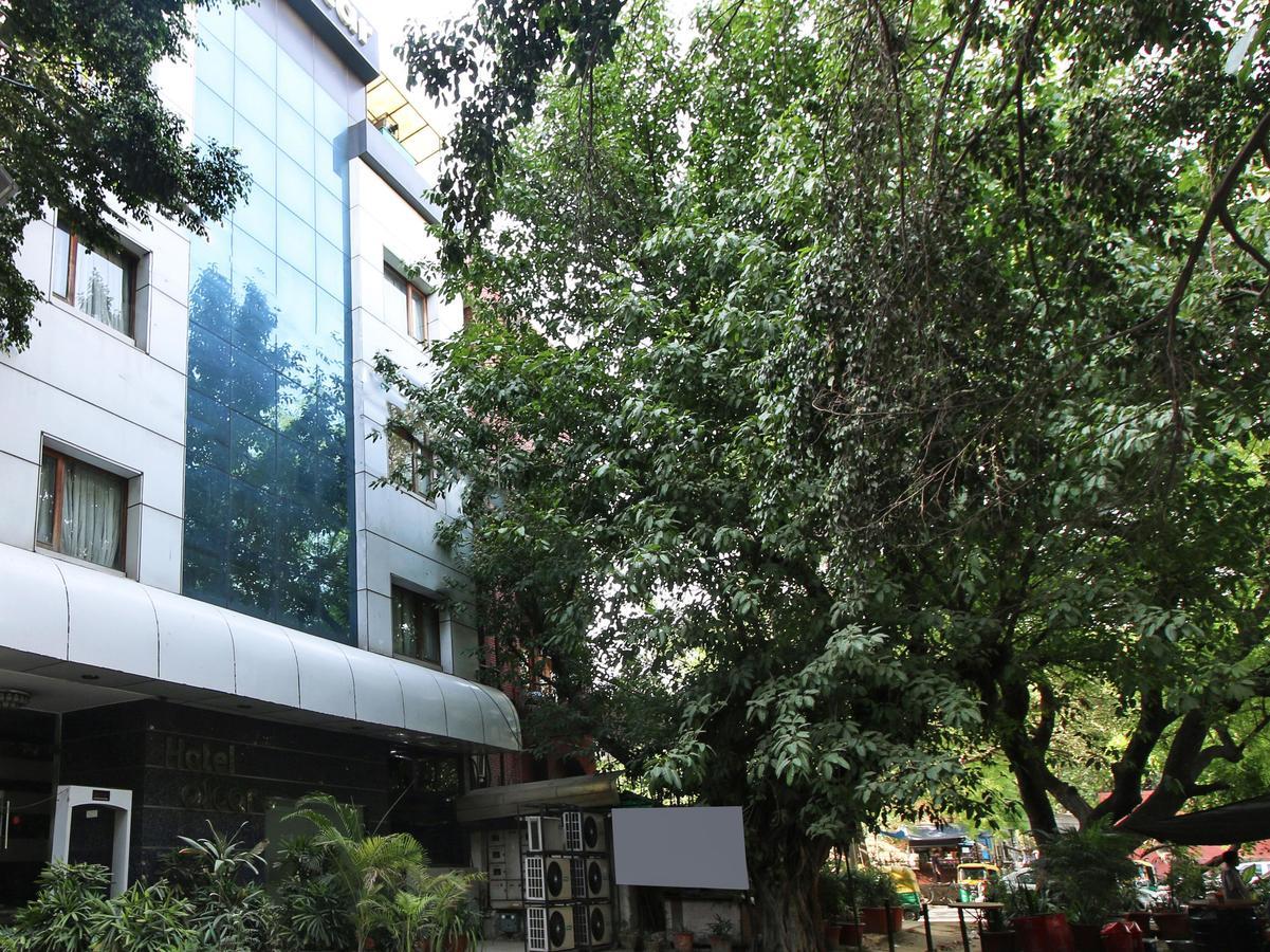 Hotel Oscar Nuova Delhi Esterno foto